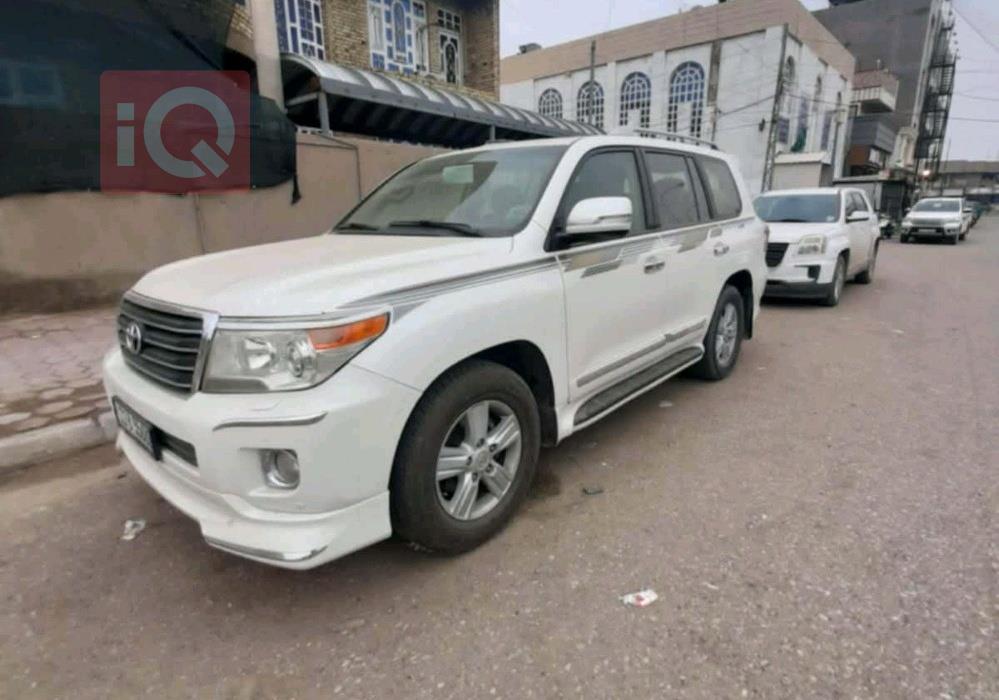 تويوتا لاندكروزر